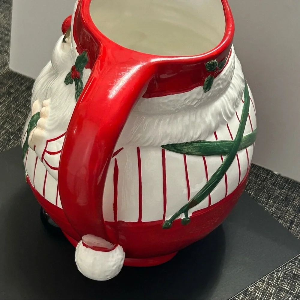 Omnibus Santa Pitcher 1¾ Qt Vintage OCI Taiwan Ceramic Christmas Holiday Decor